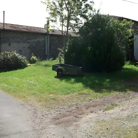 Le Paillassou Holiday home Blanzac (Haute Loire)
